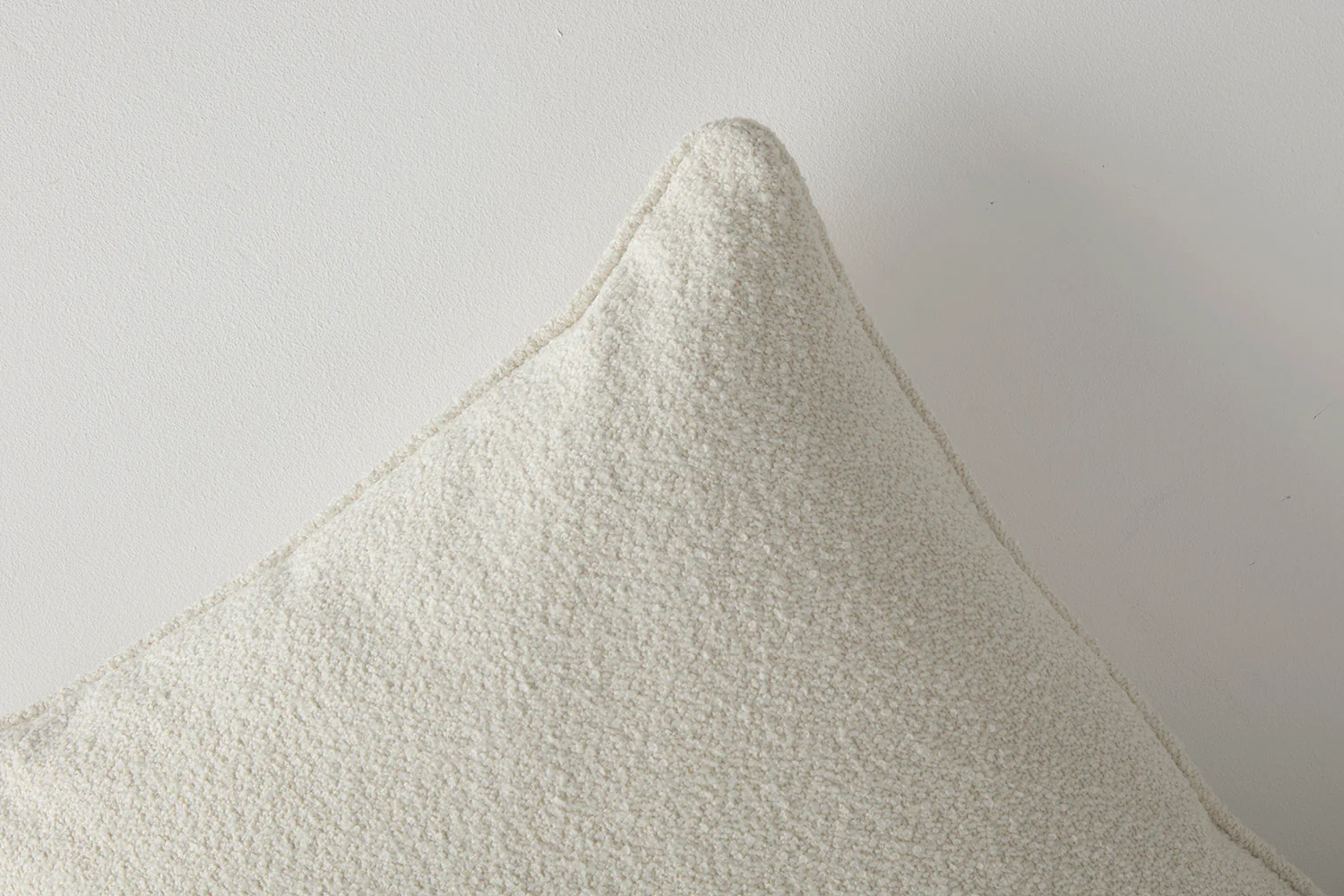 Cushion 01, Ivory - Image 3