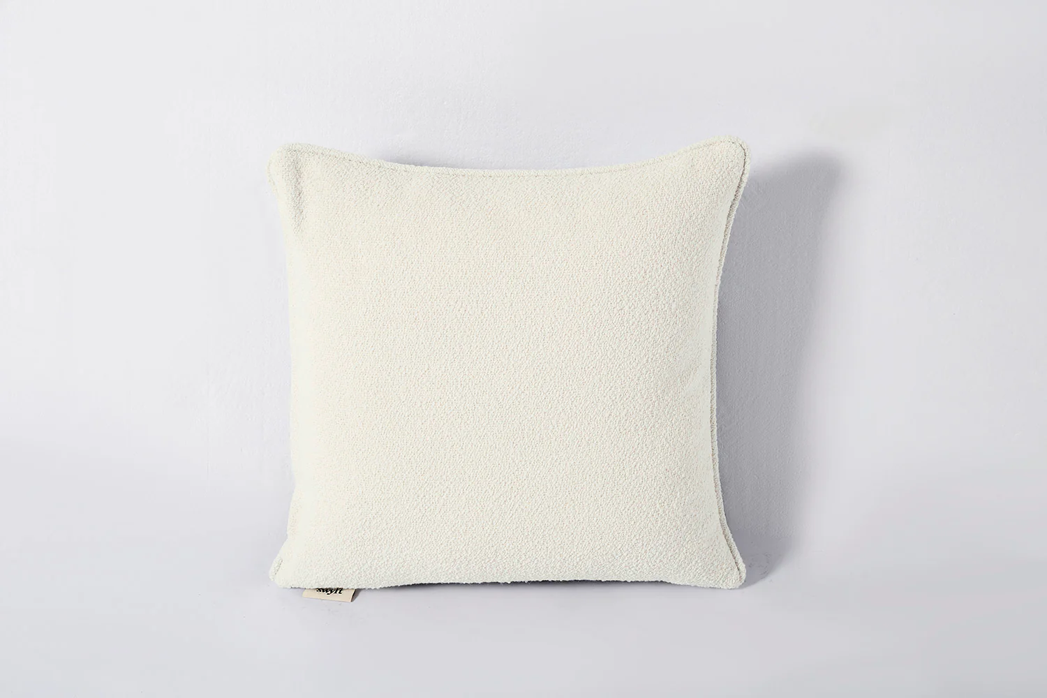 Cushion 01, Standen - Image 4