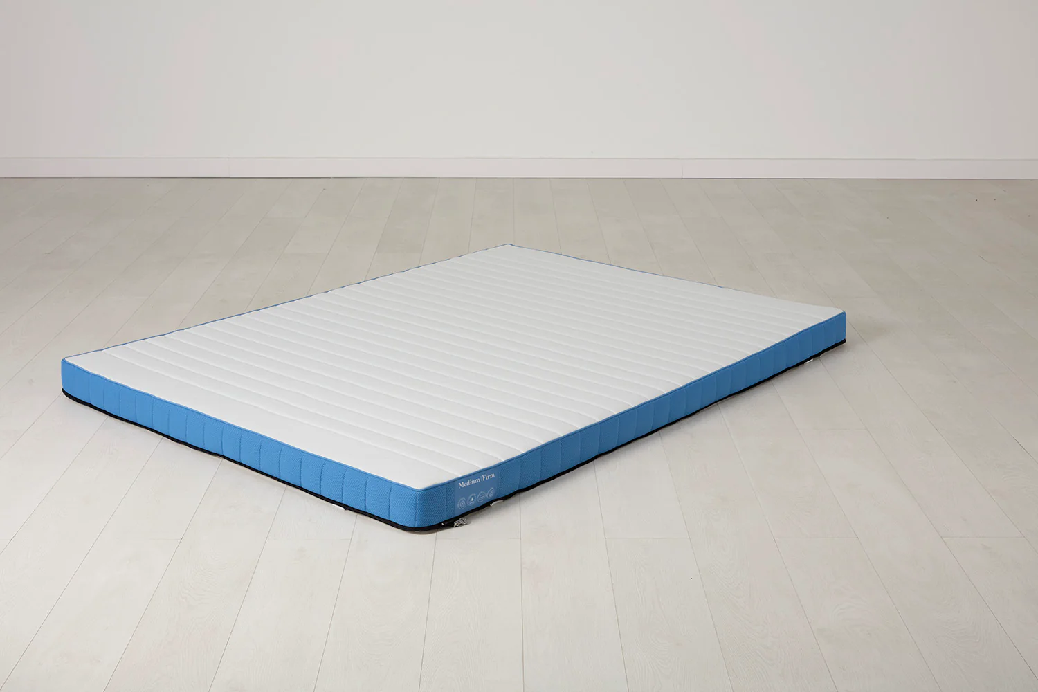 Mattress 03 Topper King, Medium Firm - Image 2