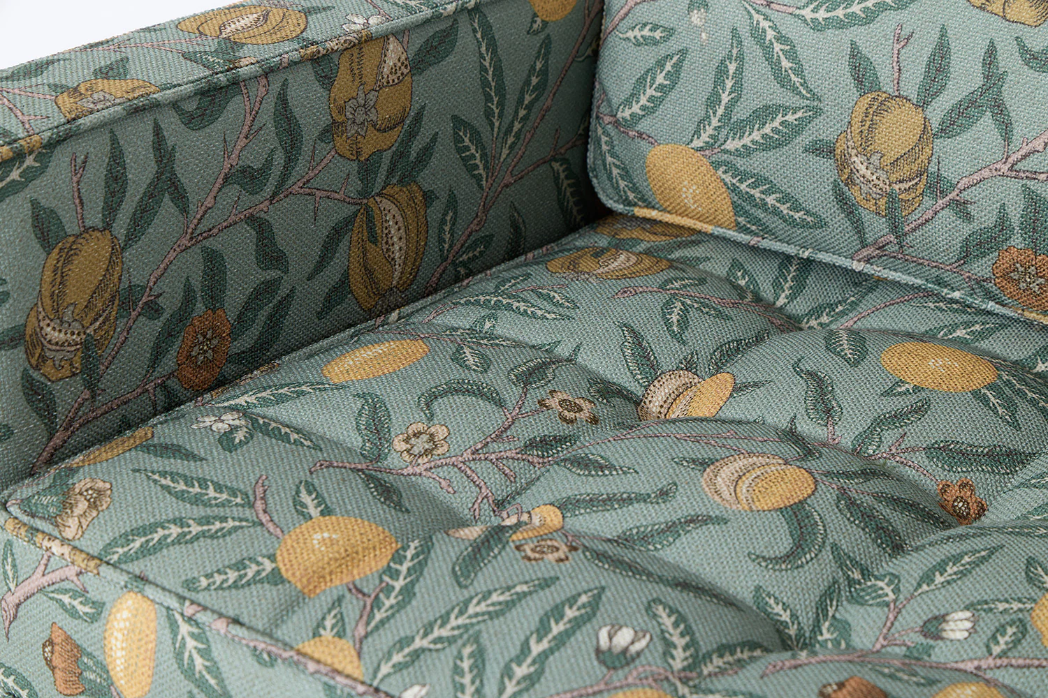 Model 02 Armchair, Fruit - Image 6