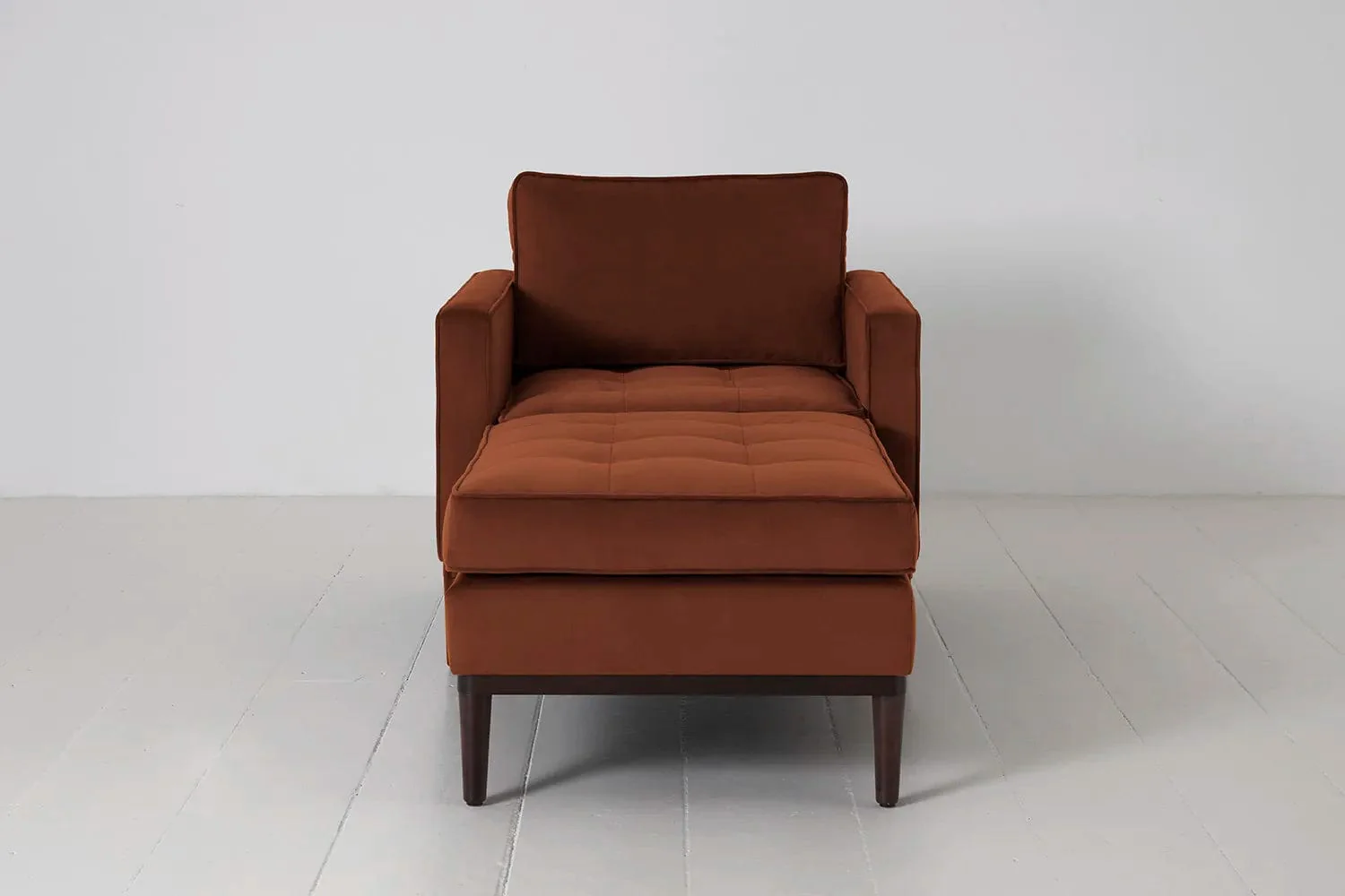 Model 02 Chaise Longue, Umber
