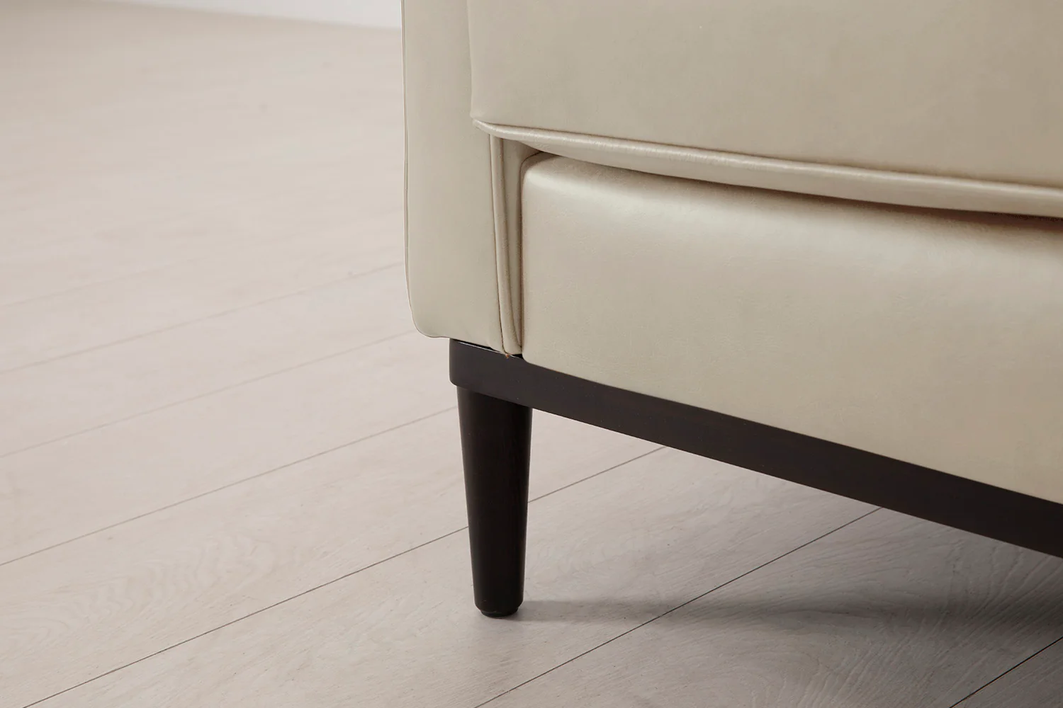 Model 02 Chaise Longue, Oyster - Image 5
