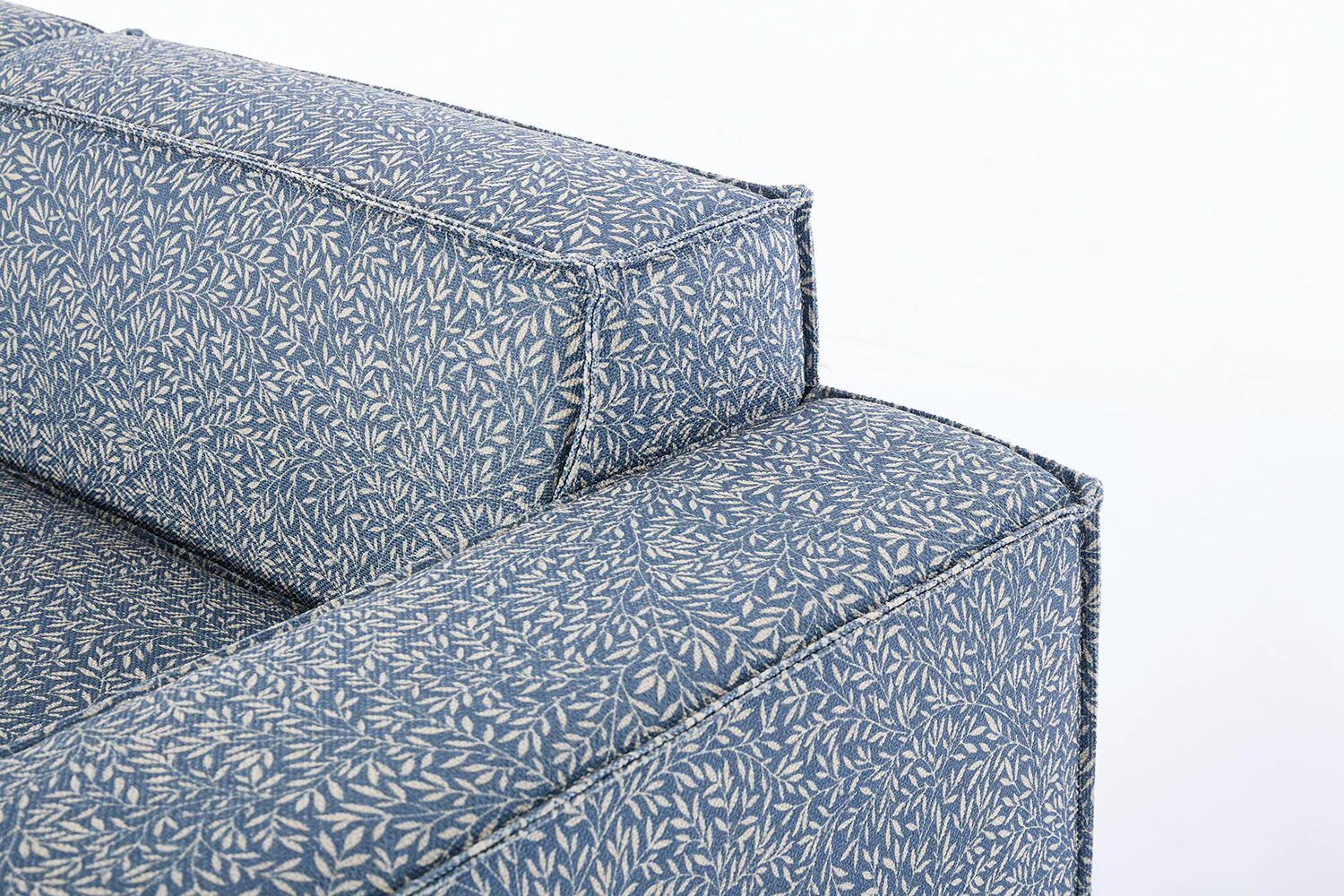 Model 03 2-Seater Sofa, Standen - Image 6