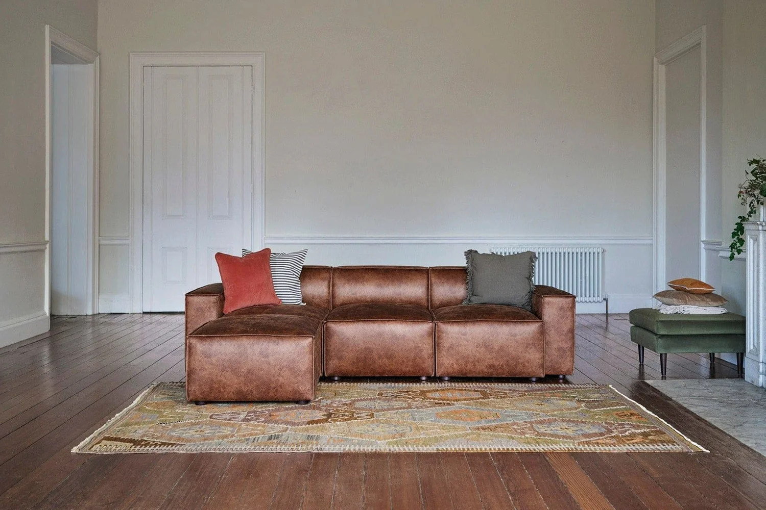 Model 03 3-Seater Left Chaise Sofa, Chestnut - Image 4