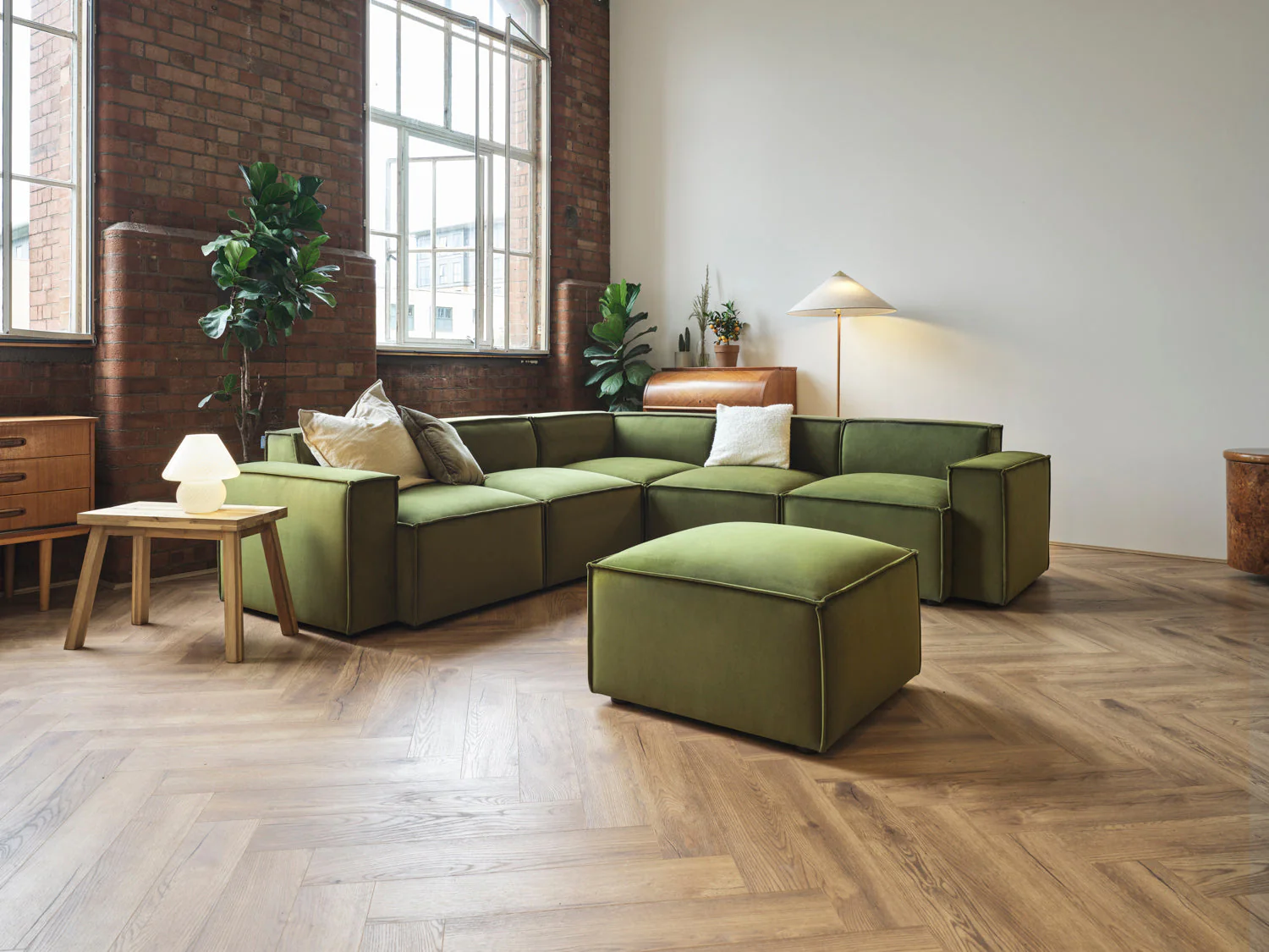 Model 03 Ottoman, Vine - Image 2