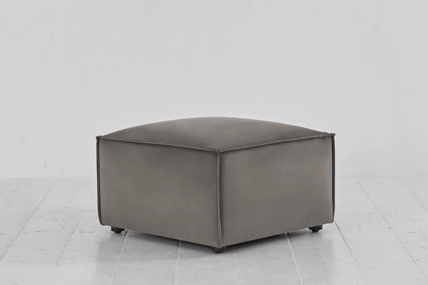 Model 03 Ottoman, Elephant - Image 4