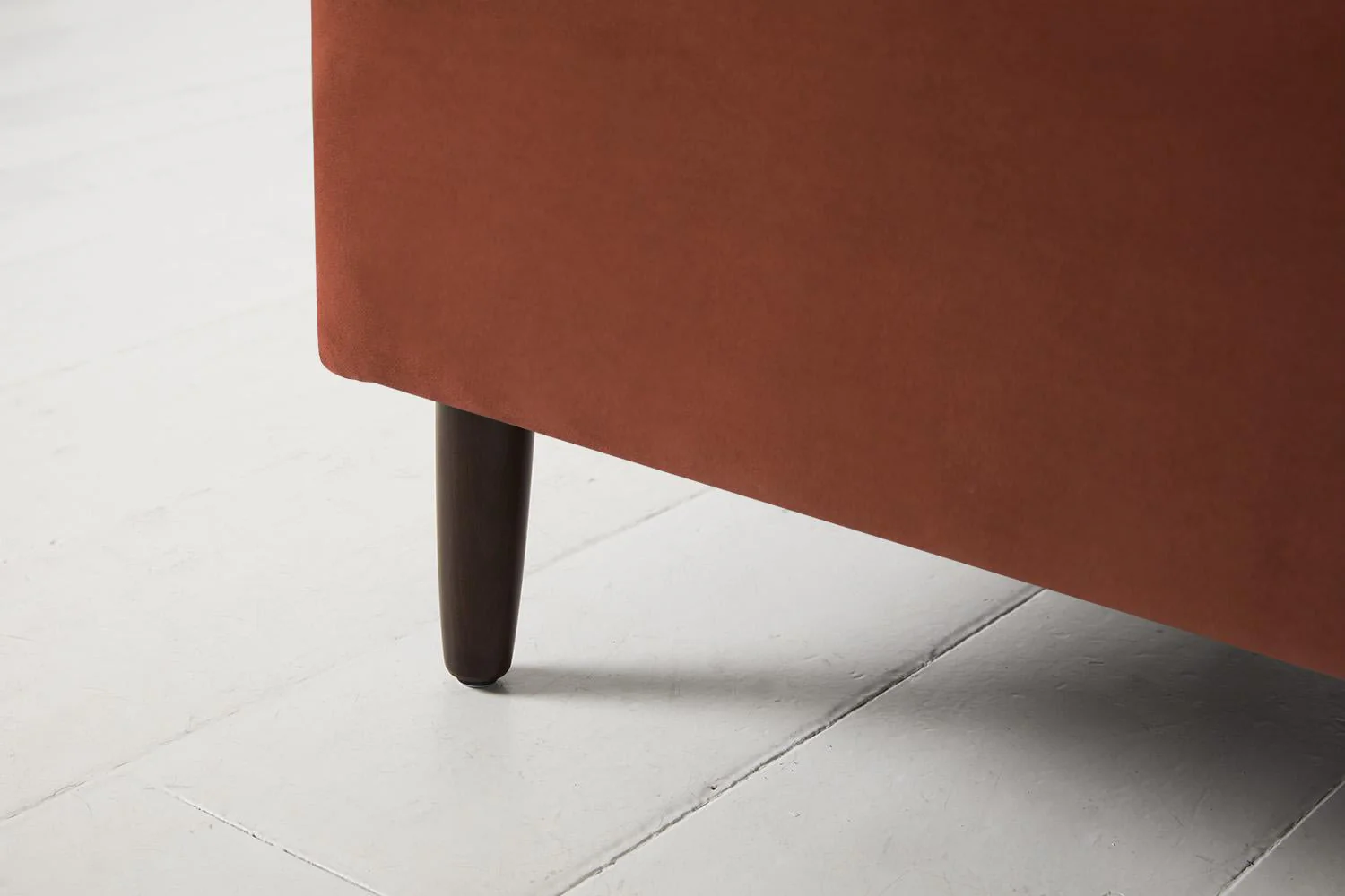 Model 05 2-Seater Sofa with ottoman, Brick - Image 6
