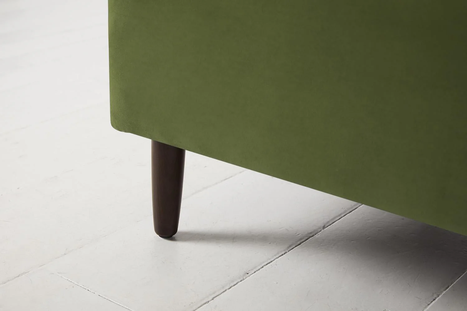 Model 05 2-Seater Sofa, Vine - Image 8
