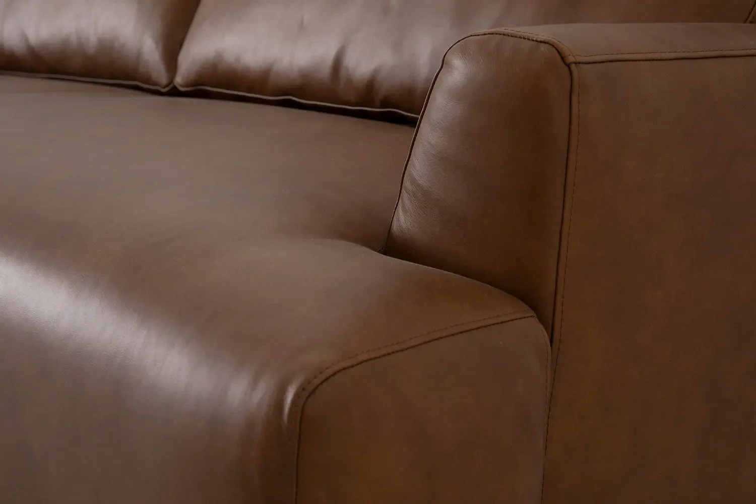 Model 05 3-Seater Sofa, Maple - Image 5