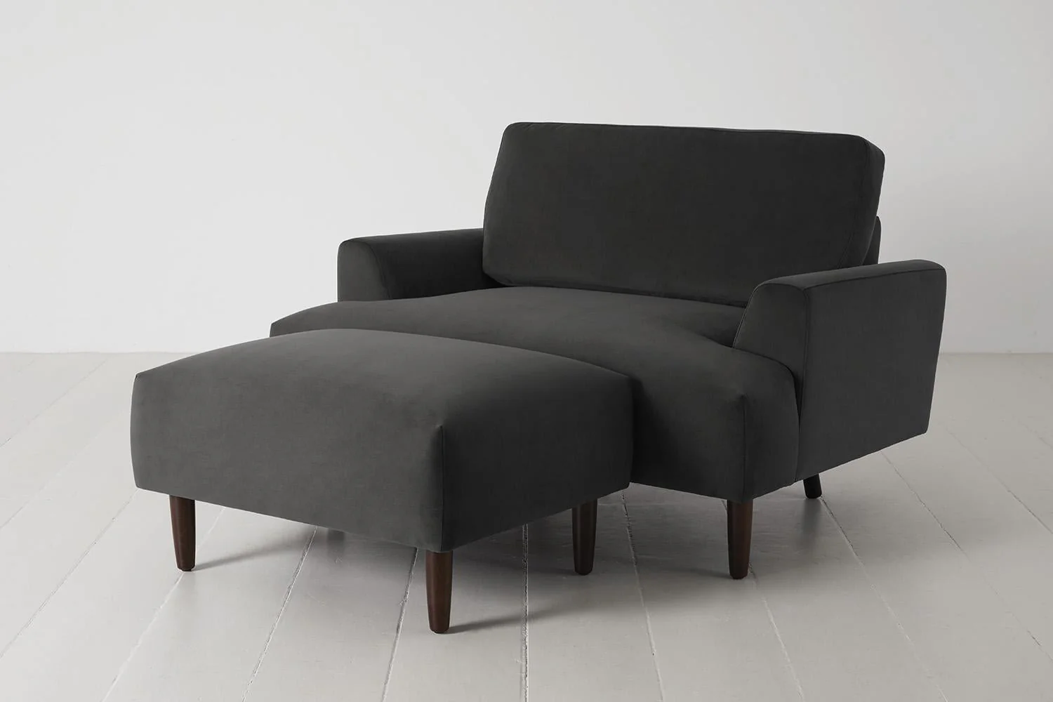 Model 05 Chaise Longue, Charcoal - Image 3