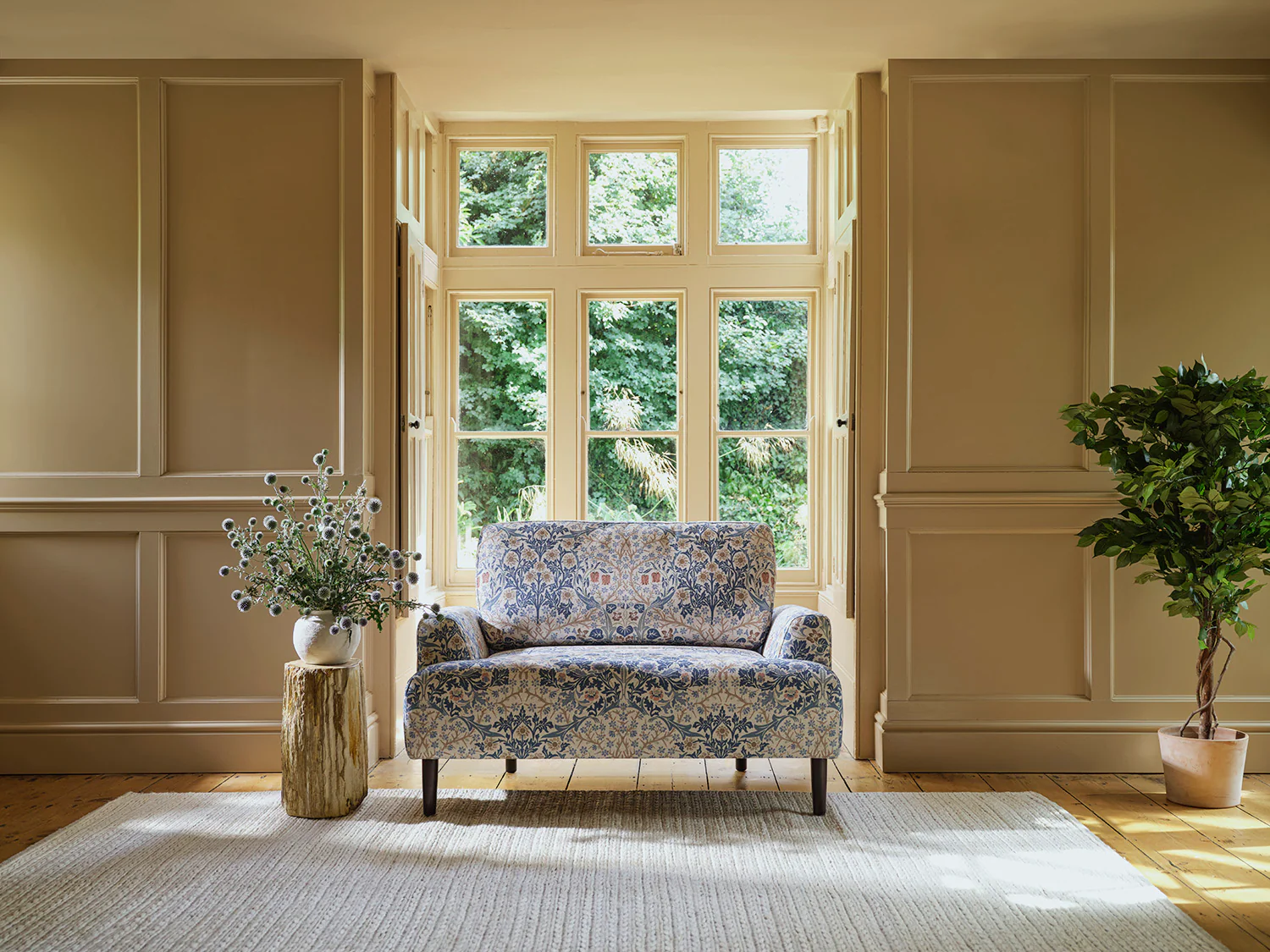 Model 05 Loveseat, Blackthorn - Image 3