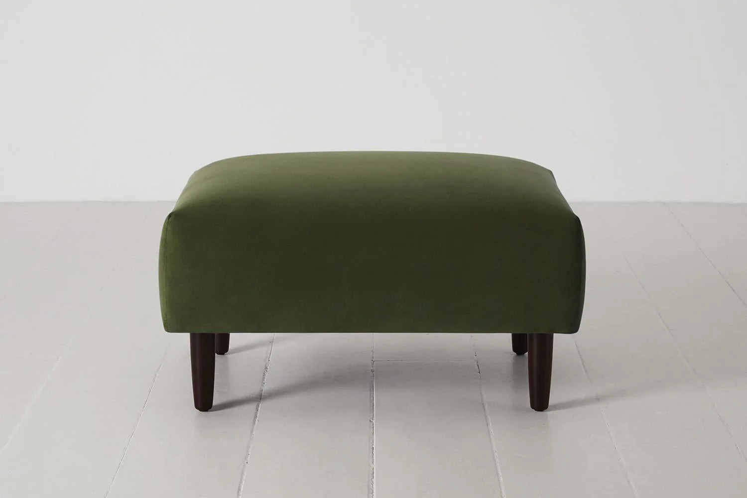 Model 05 Ottoman, Vine