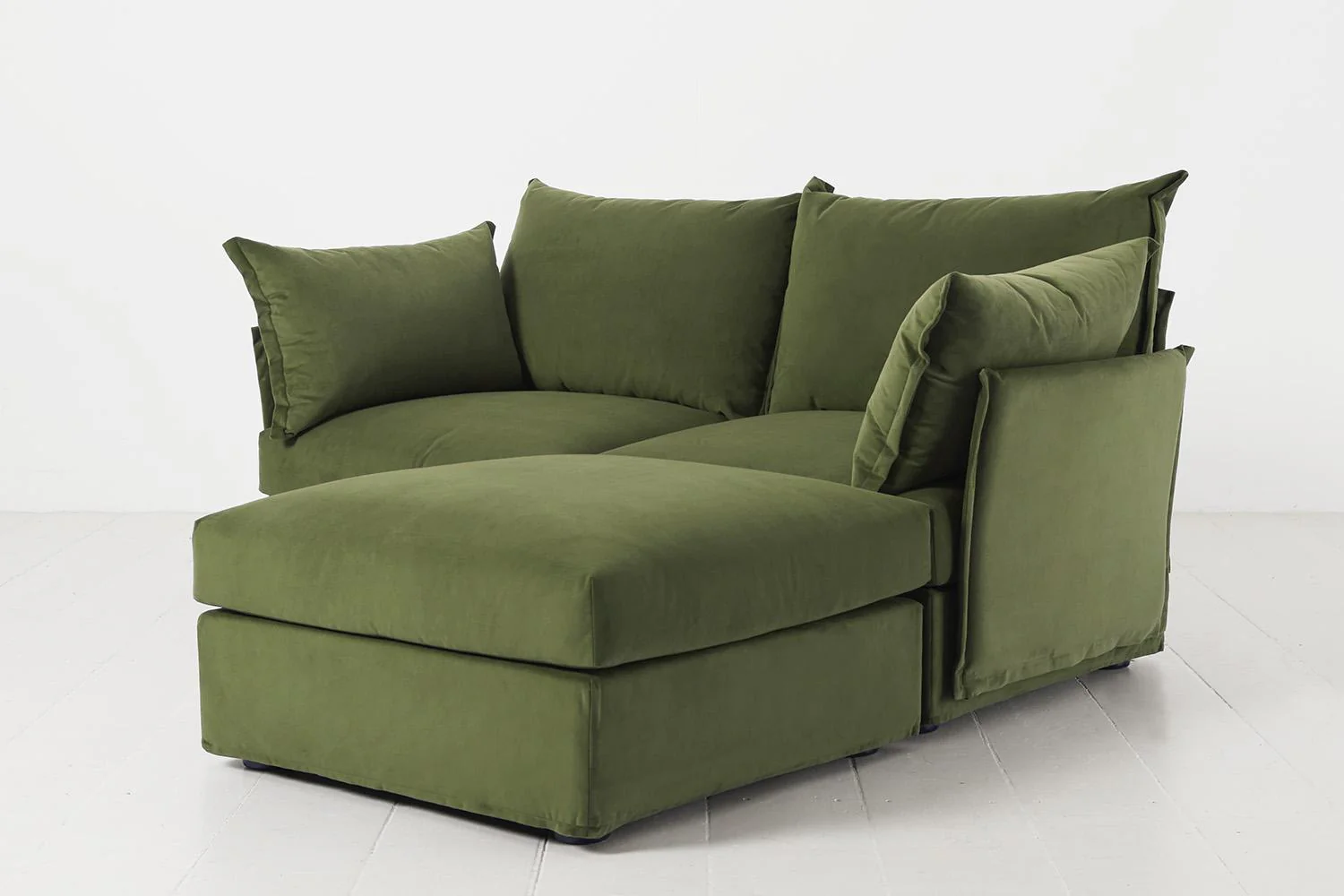 Model 06 2-Seater Right Chaise Sofa, Vine - Image 4