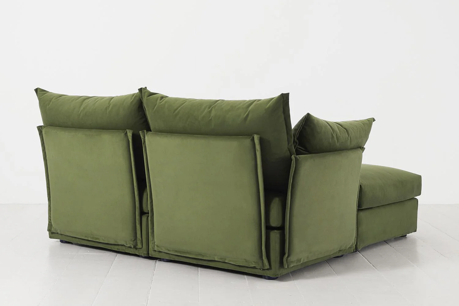 Model 06 2-Seater Right Chaise Sofa, Vine - Image 5