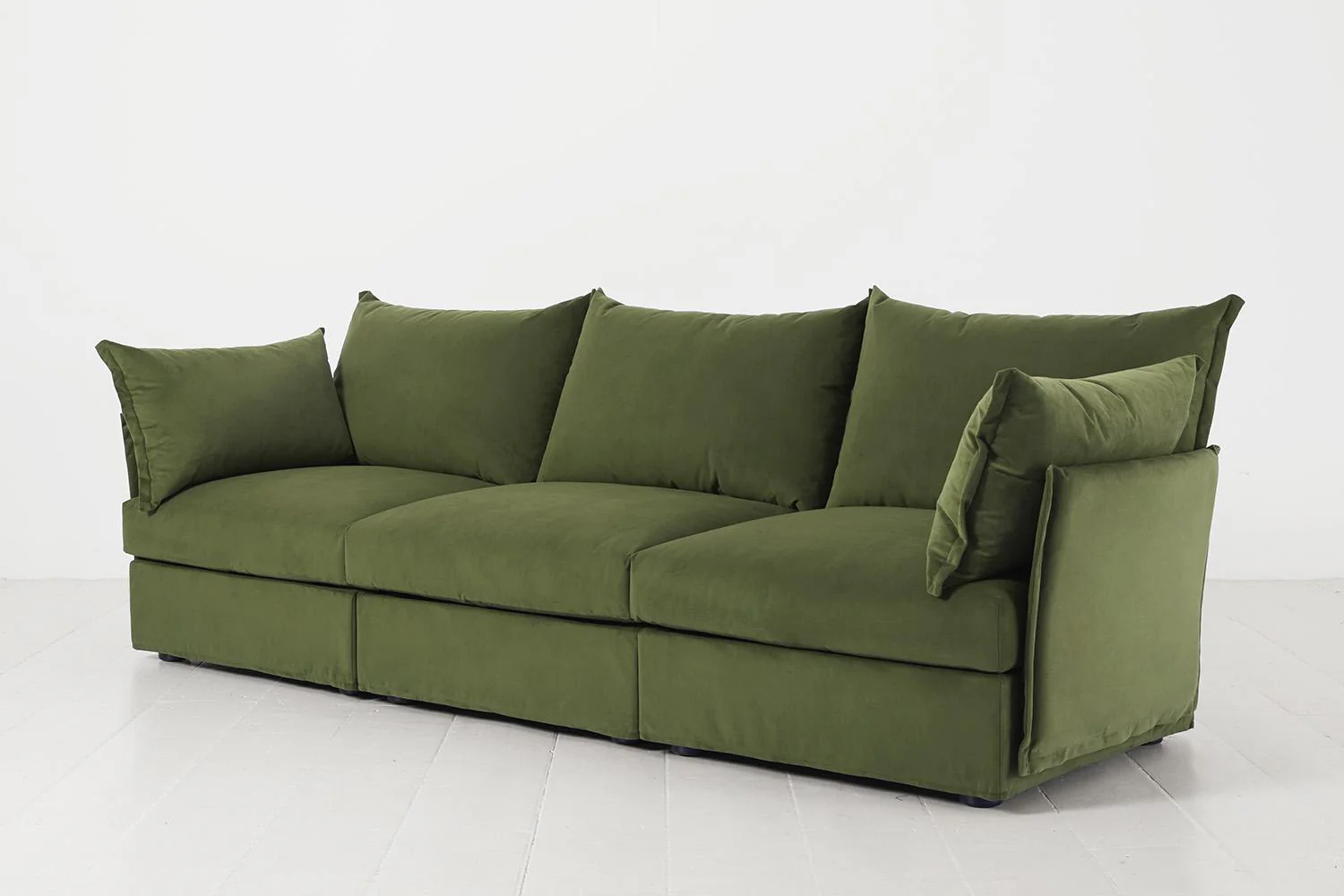 Model 06 3-Seater Sofa, Vine - Image 4