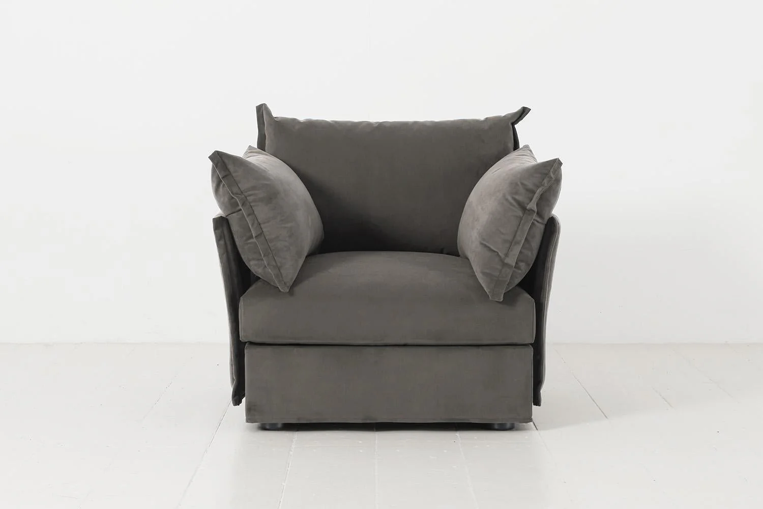 Model 06 Armchair, Elephant