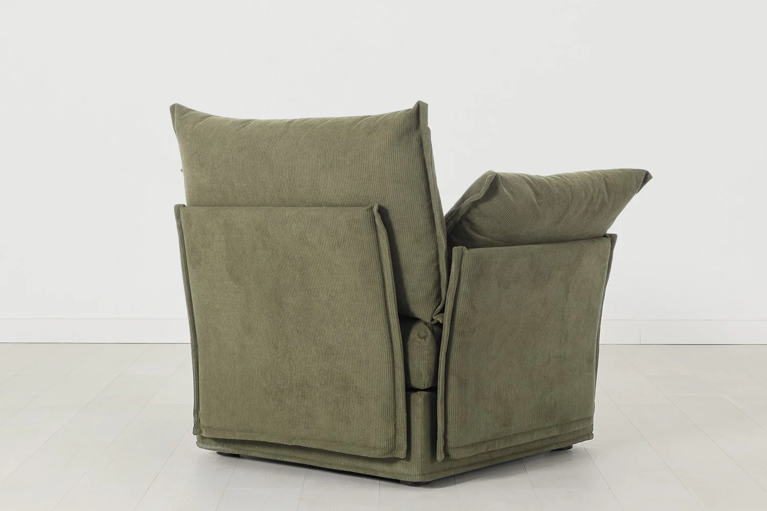 Model 06 Armchair, Fennel - Image 3