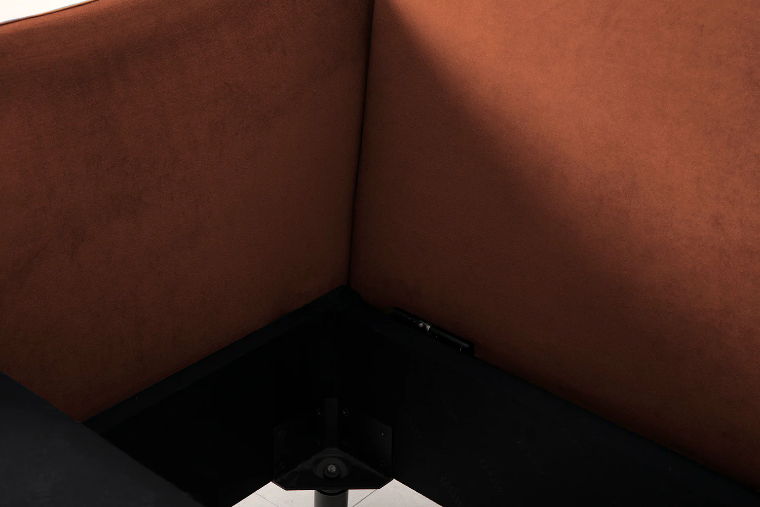 Model 08 Sofa Bed 2.5 Seater, Umber - Image 13
