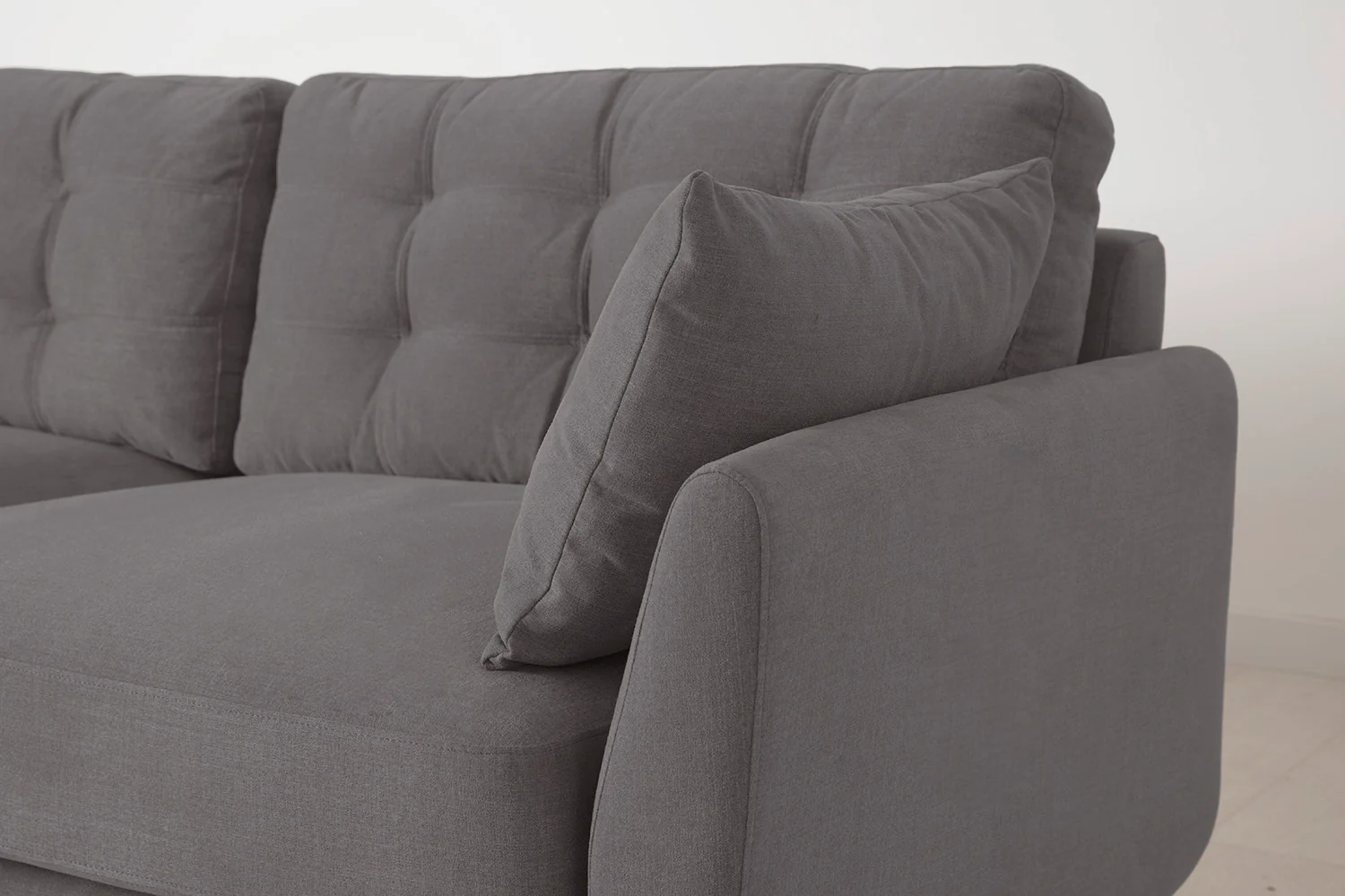 Model 10 2-Seater Sofa, Risso - Image 9