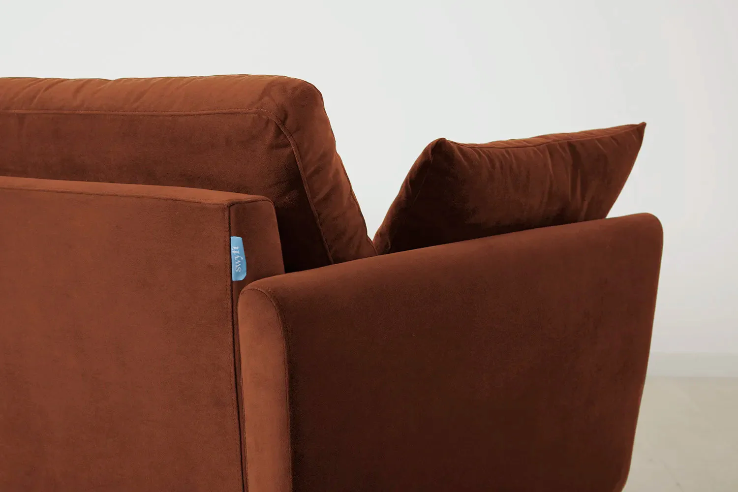 Model 10 3-Seater Sofa, Umber - Image 7