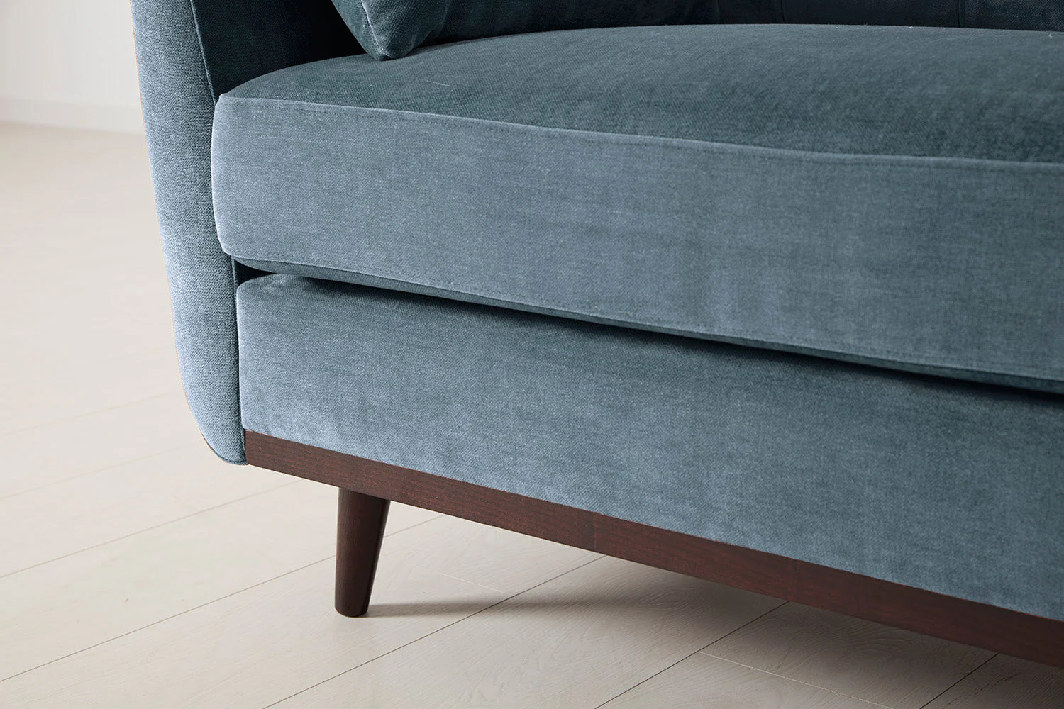 Model 10 3-Seater Sofa with Ottoman, Hydro - Image 8