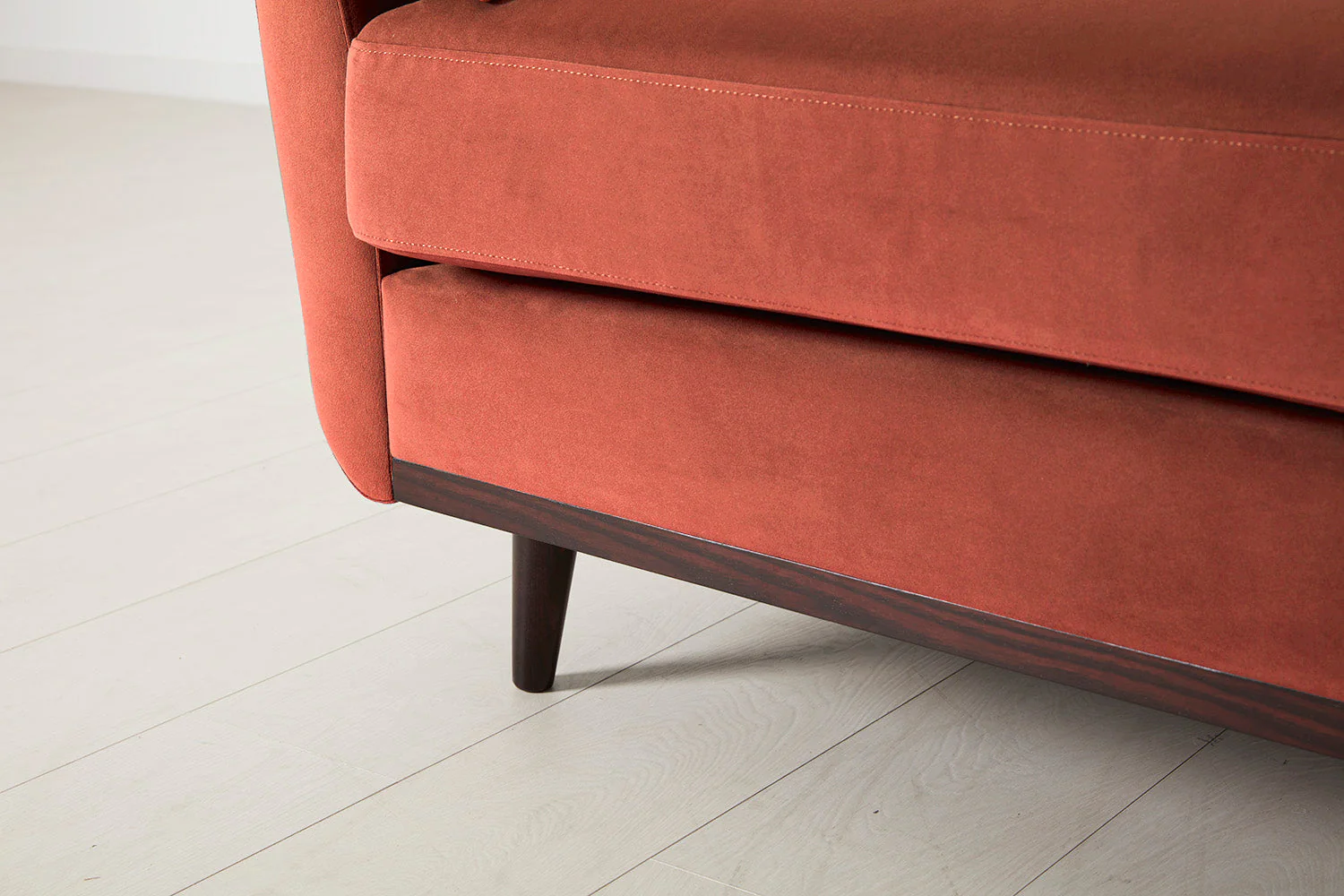 Model 10 Chaise Longue, Brick - Image 8