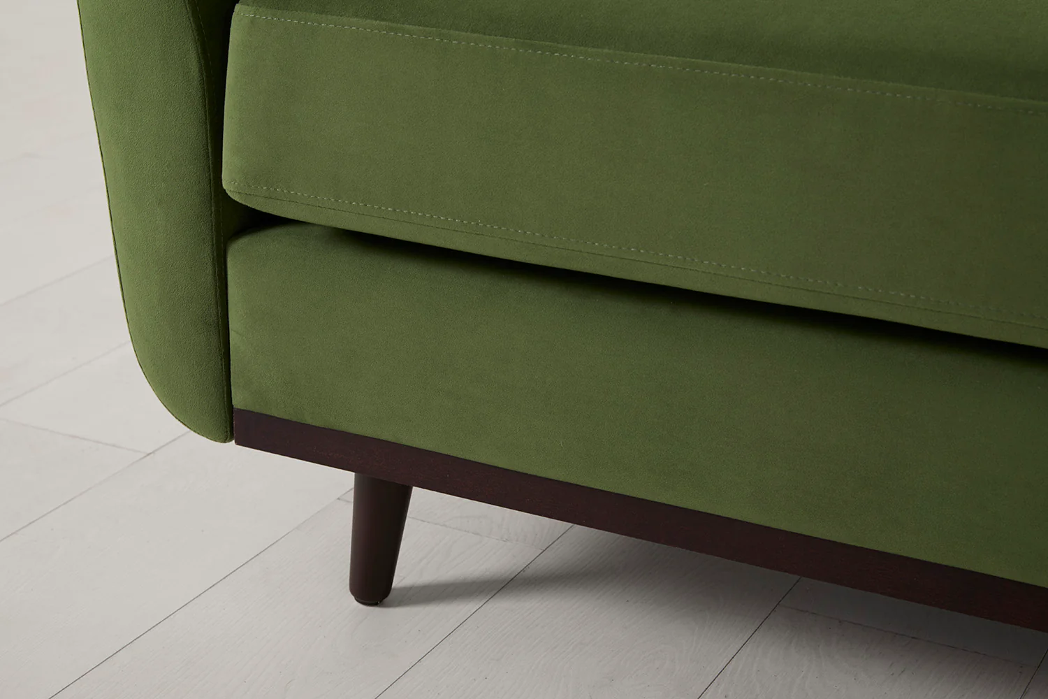 Model 10 Loveseat, Vine - Image 7