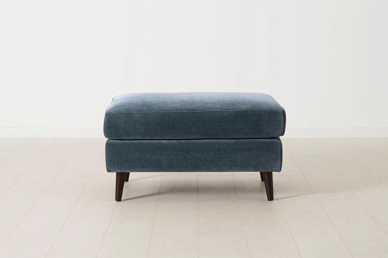 Model 10 Ottoman, Hydro