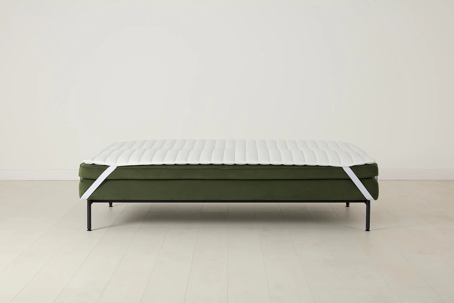 Model 11 Sofa Bed 3 Seater, Vine - Image 9