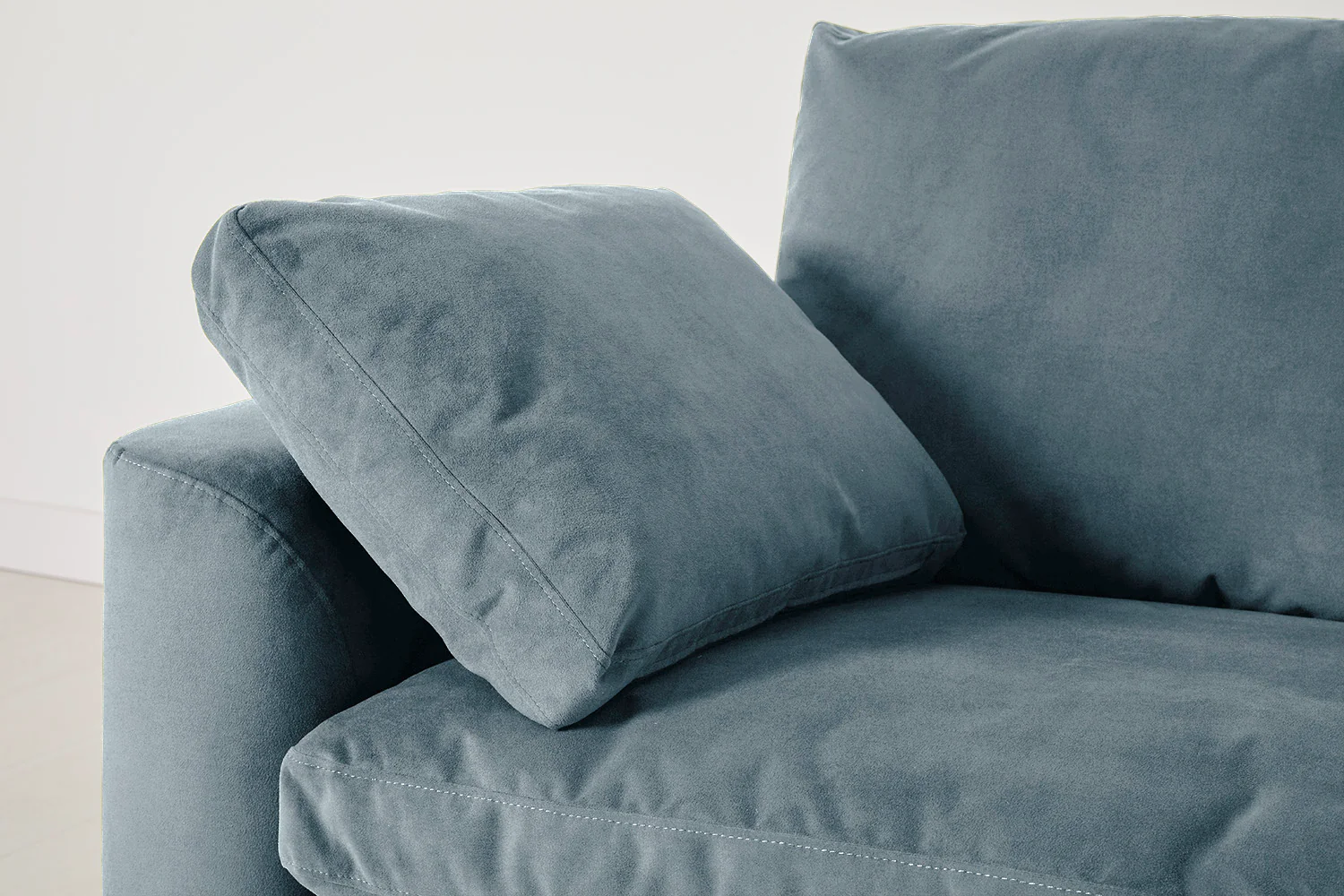 Model 13 2-Seater Sofa, Hydro - Image 5
