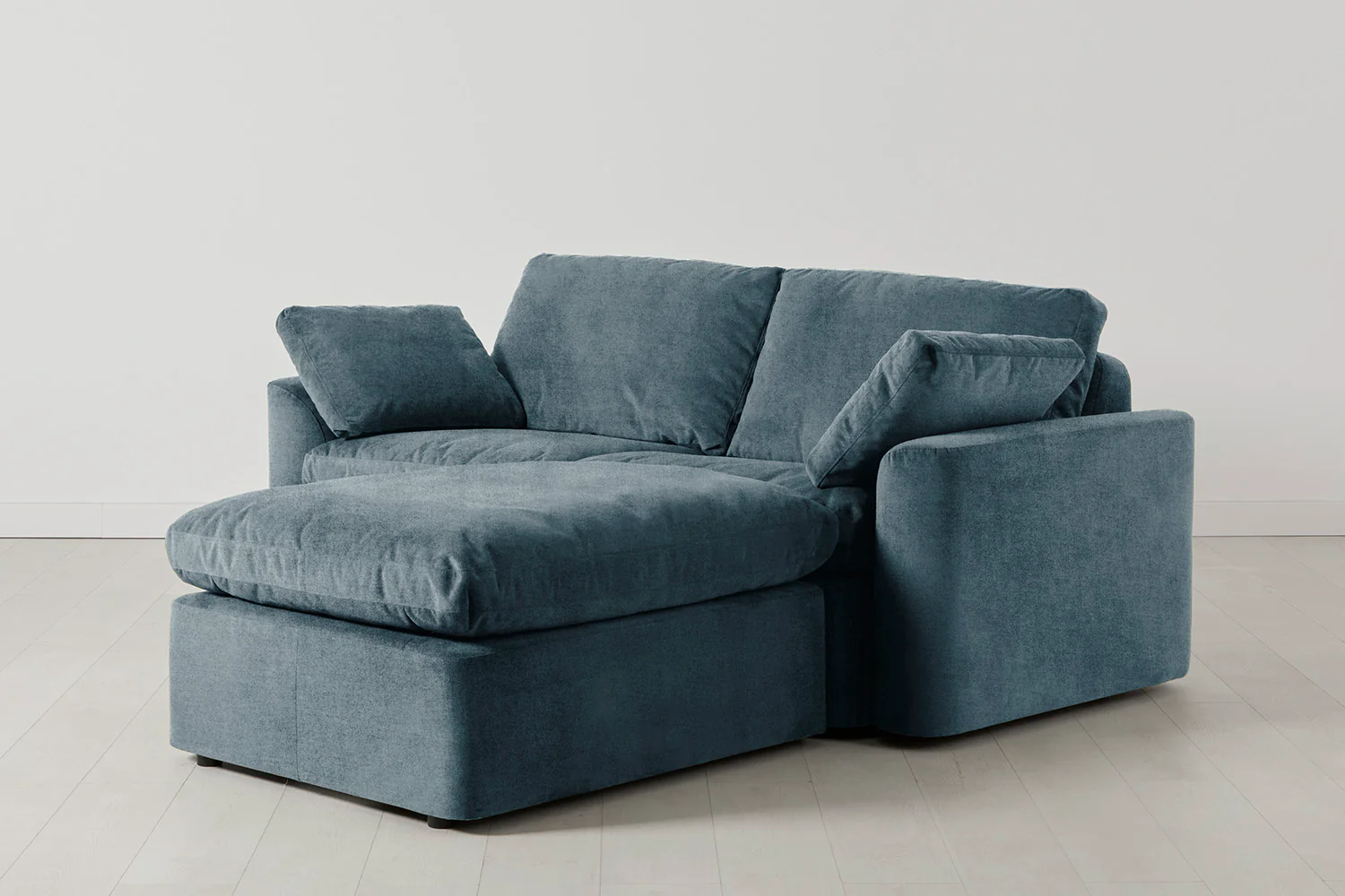 Model 13 2-Seater Right Chaise Sofa, Hydro - Image 2