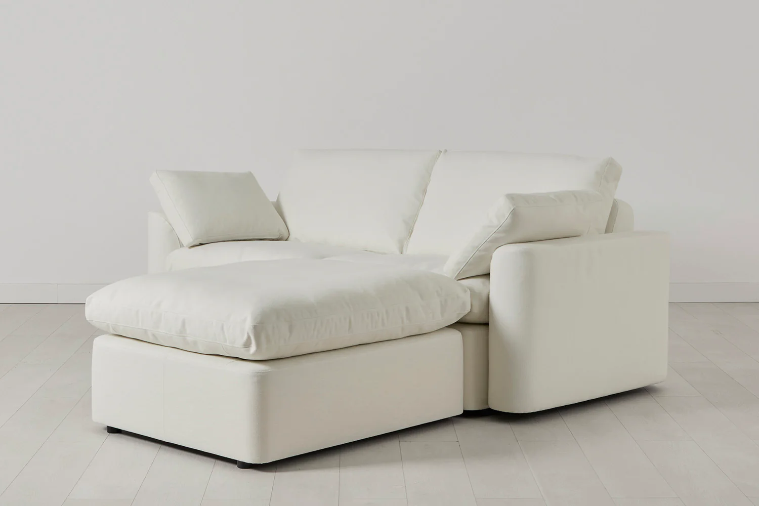 Model 13 2-Seater Right Chaise Sofa, White - Image 2