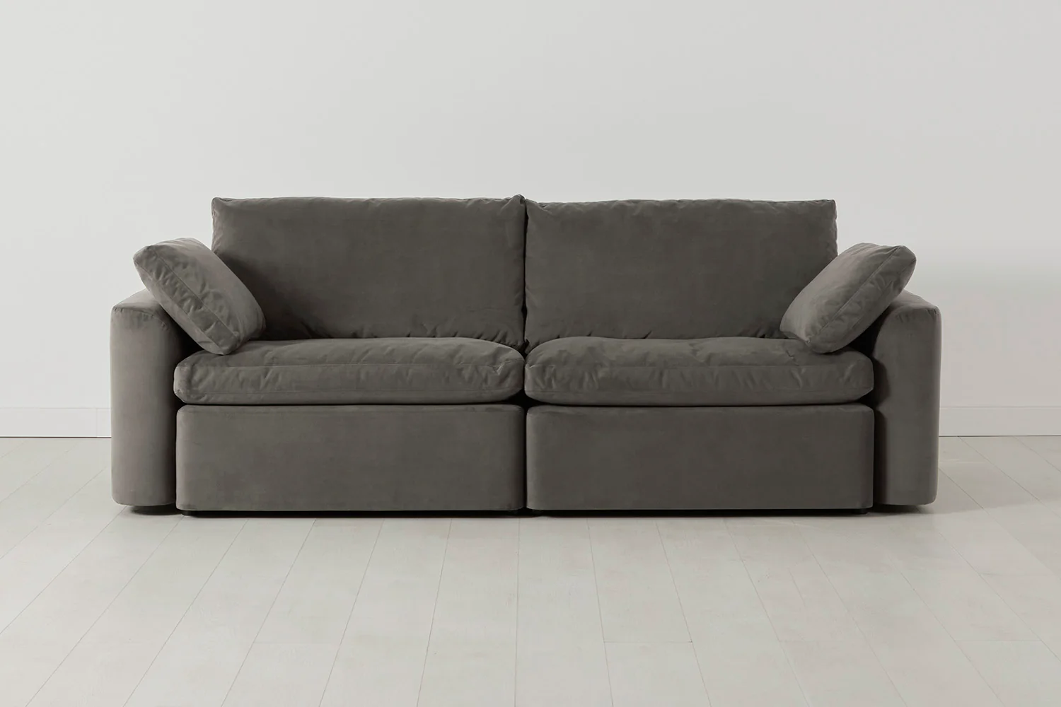 Model 13 3-Seater Sofa - Image 21