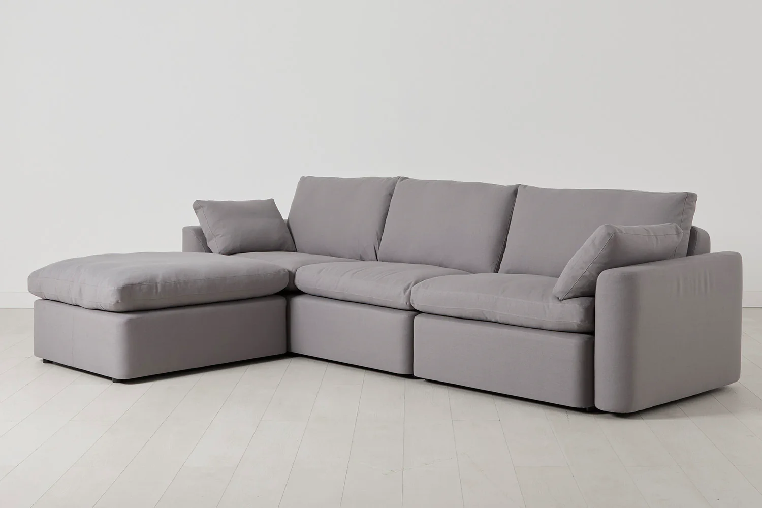 Model 13 4-Seater Left Chaise Sofa, Risso - Image 2