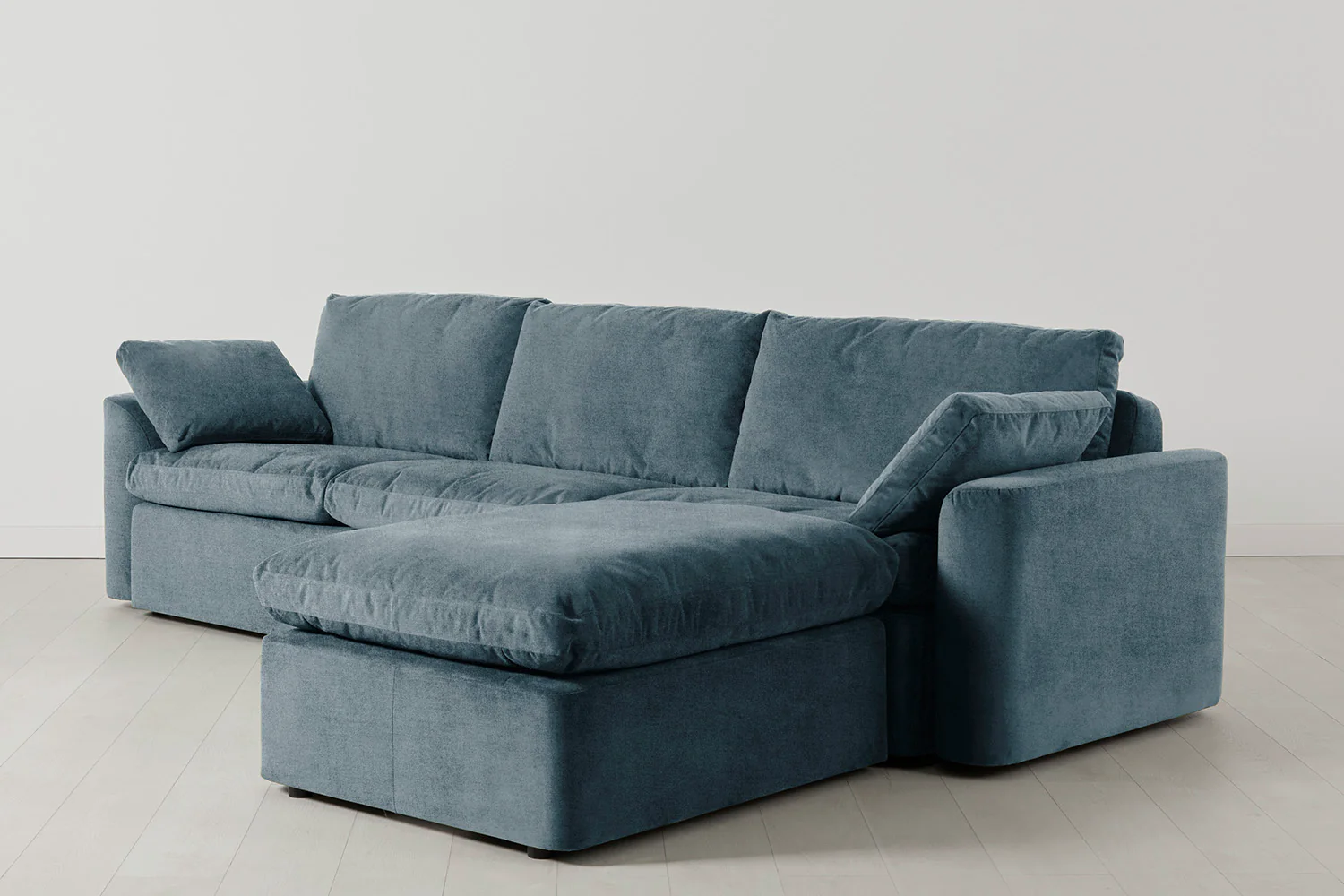 Model 13 4-Seater Sofa with Ottoman, Hydro - Image 2