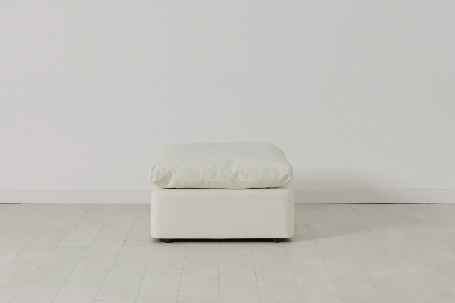 Model 13 Ottoman, White - Image 3