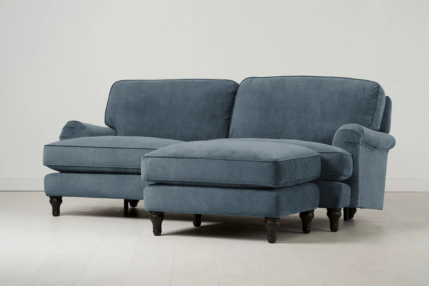 Model 15 3 Seater Sofa with Ottoman, Hydo - Image 2