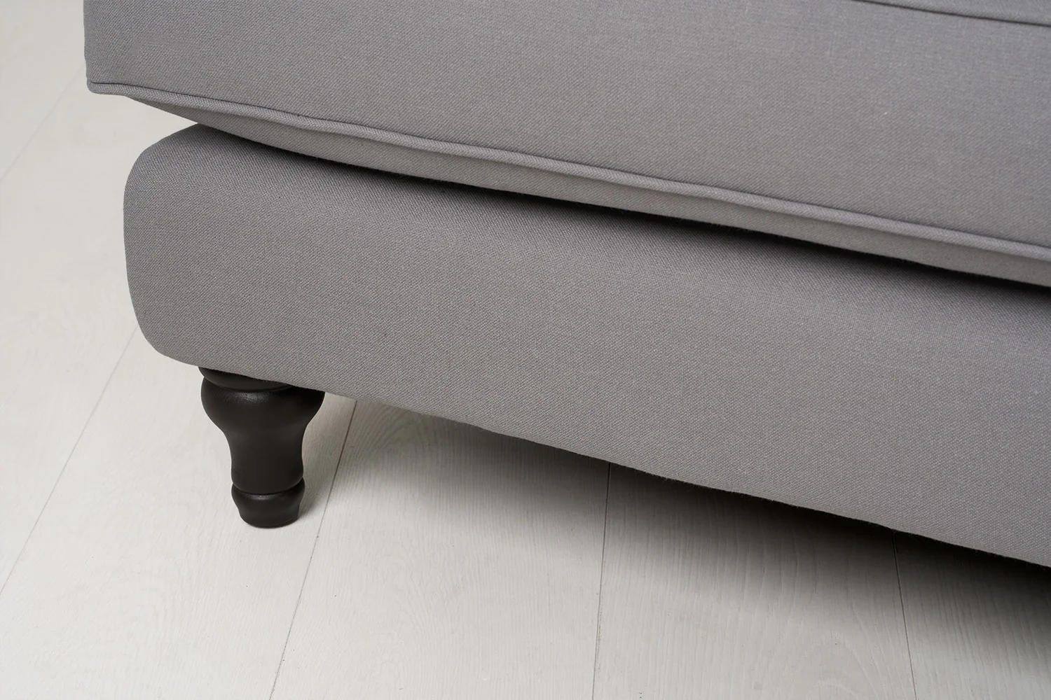Model 15 3 Seater Sofa with Ottoman, Risso - Image 4