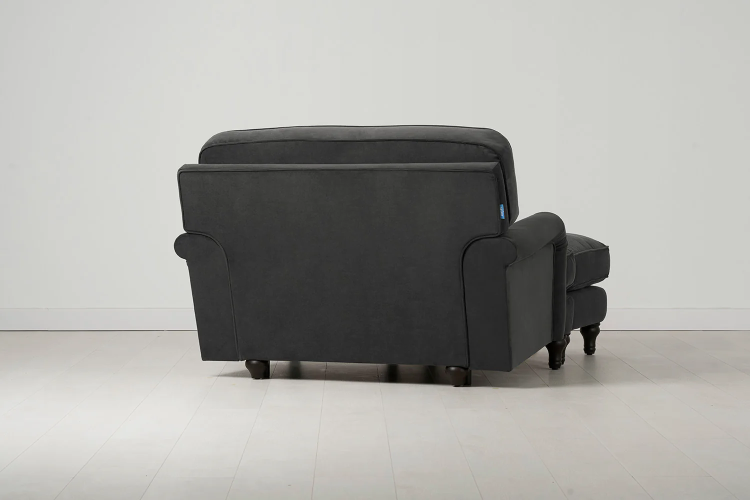 Model 15 Chaise Longue, Charcoal - Image 3