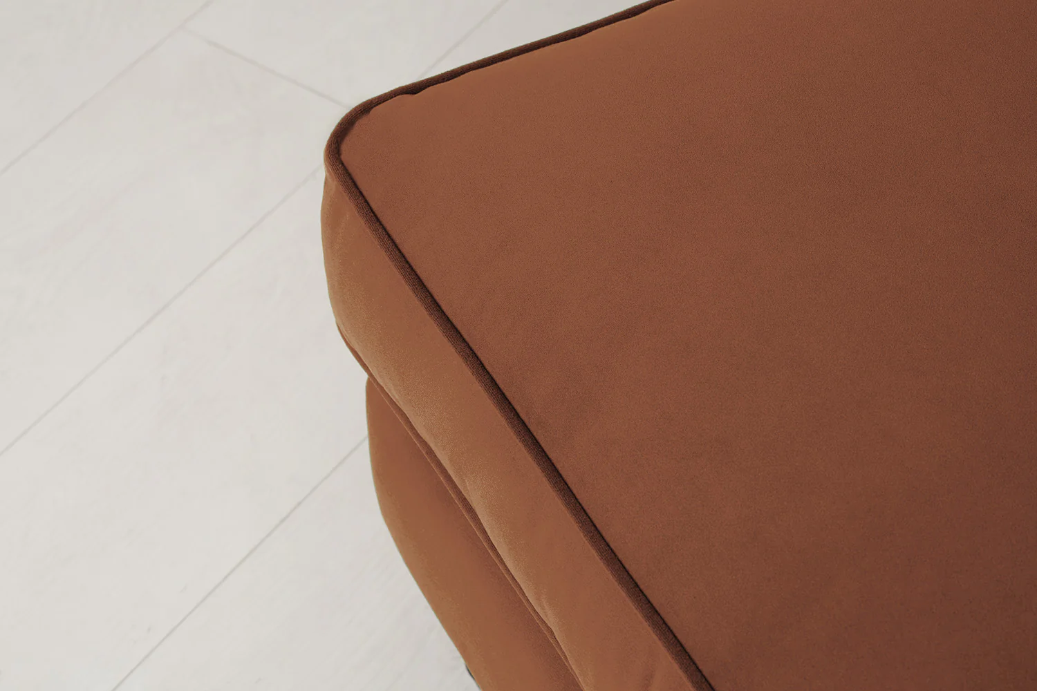 Model 15 Ottoman, Umber - Image 3