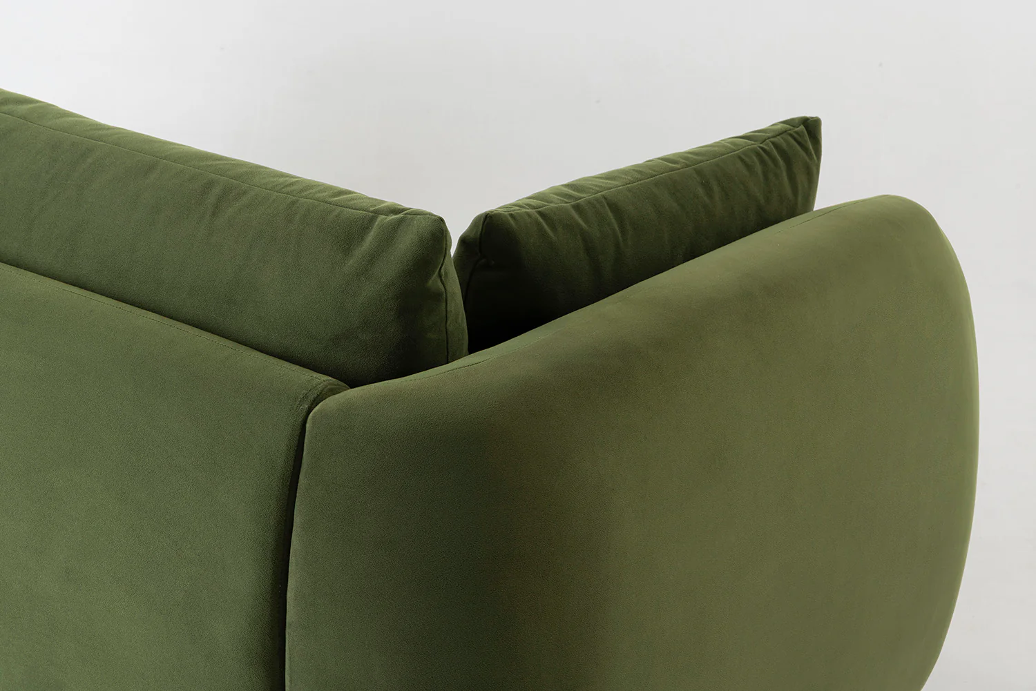 Model 16 3 Seater Sofa, Vine - Image 8