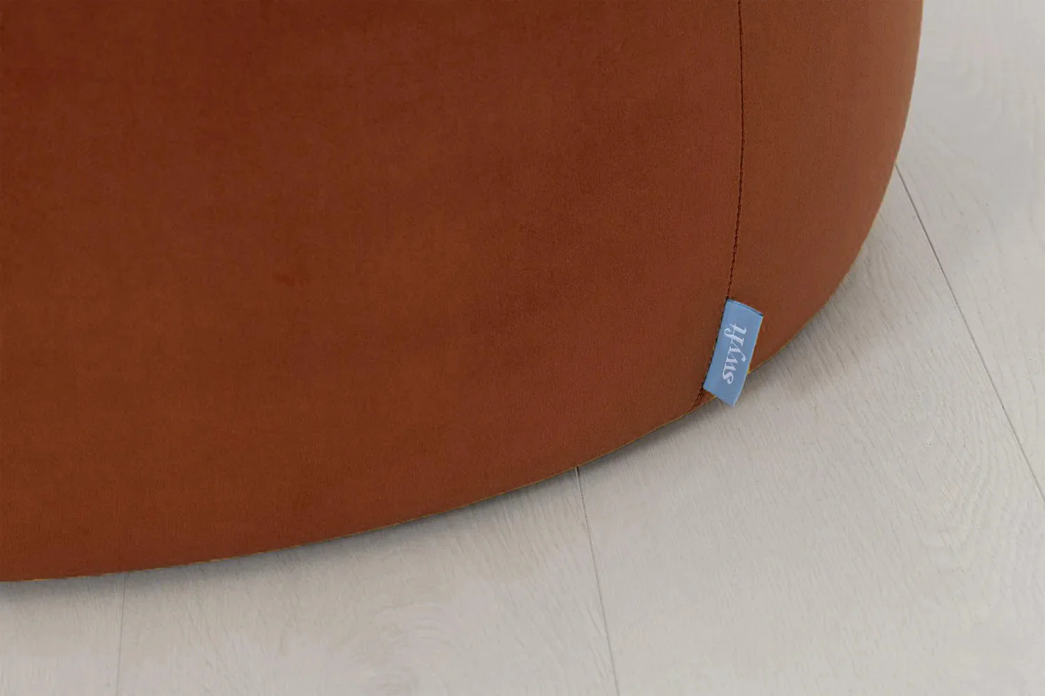 Storage 01, Umber - Image 4