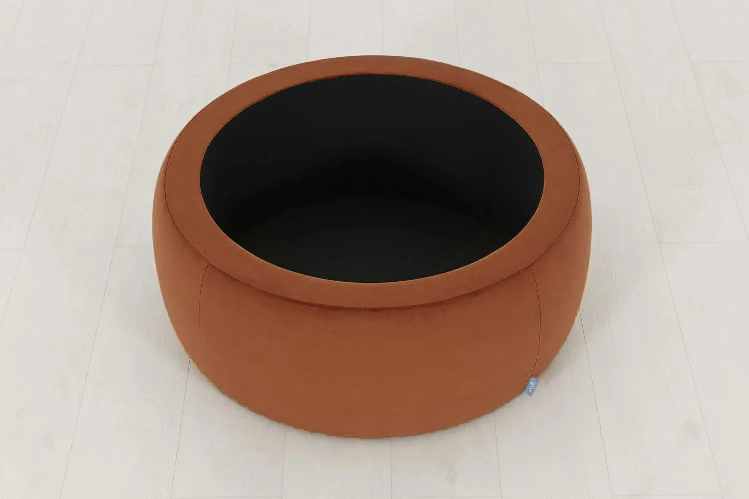 Storage 01, Umber - Image 7