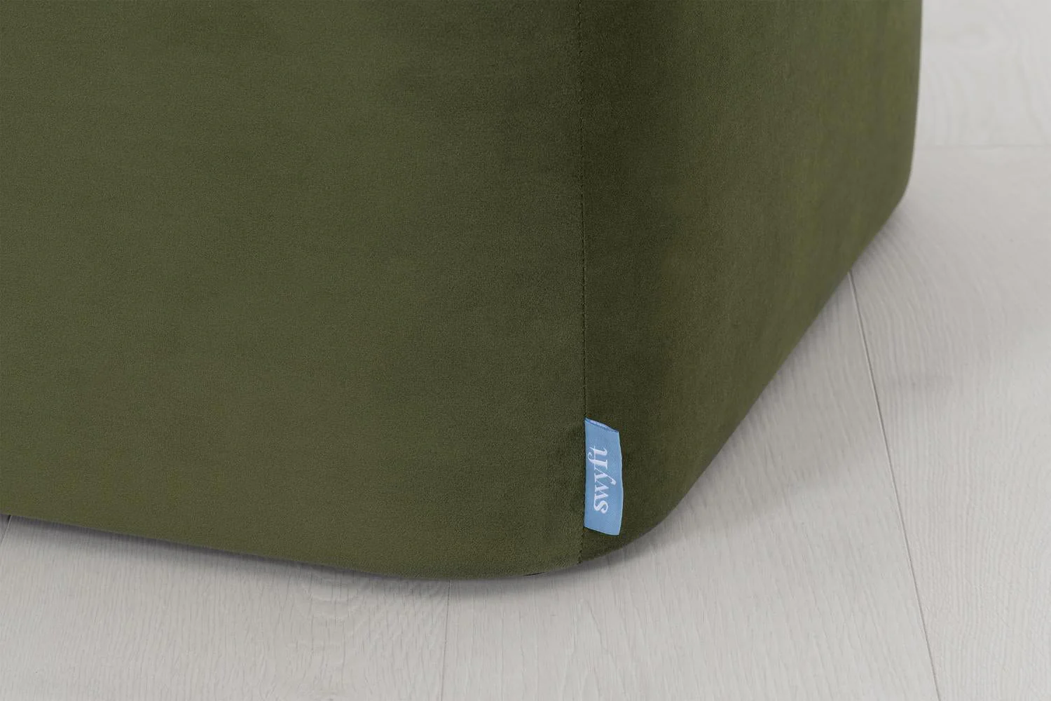 Storage 02, Vine - Image 7